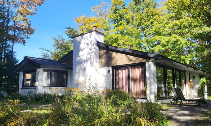 Sainte-Adele House | Cosy, spacious and calm