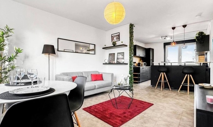 Bonneuil-sur-Marne Apartment | Cosy up there