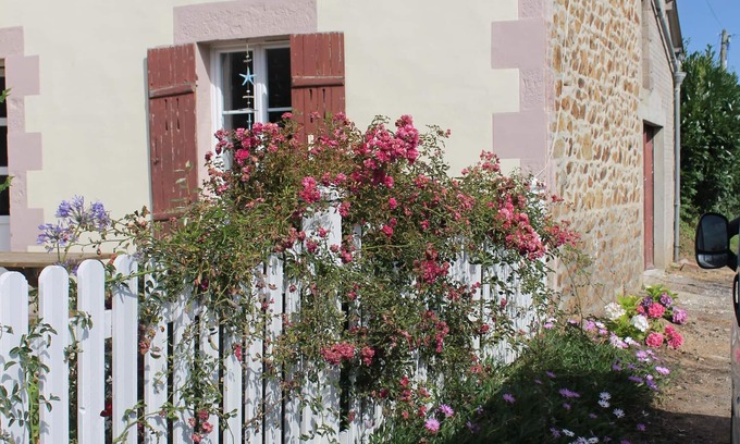Hillion Cottage | Cottage 7 to 9 people in the Bay of Saint Brieuc 200m from the beach!