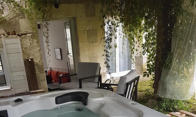 Betz-le-Chateau House | Cottage and private jacuzzi 1 hour from ZOO Beuval.