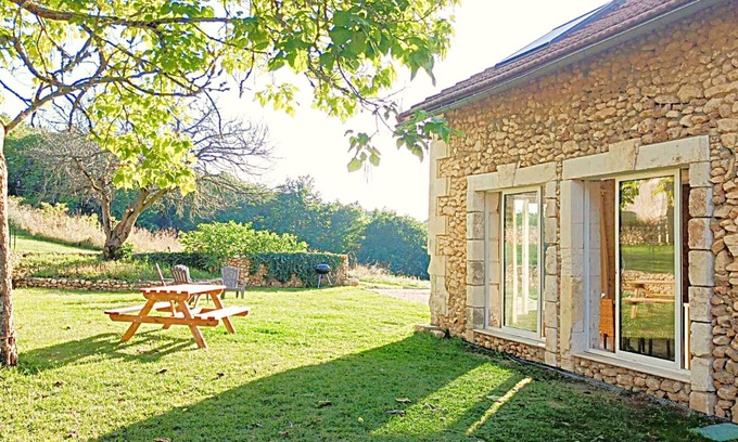 Bourrou Cottage | Cottage Brantôme Swimming pool Tennis Château Monciaux 4 Pers)