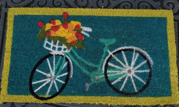 Cedarcroft Cottage | Cottage By The Shore - Summer Rental