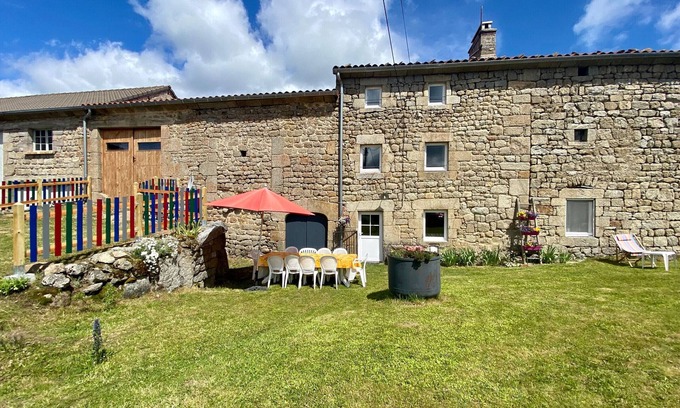 La Besseyre-Saint-Mary Cottage | Cottage for 10 with 4 bedrooms and 3 bathrooms, pets allowed