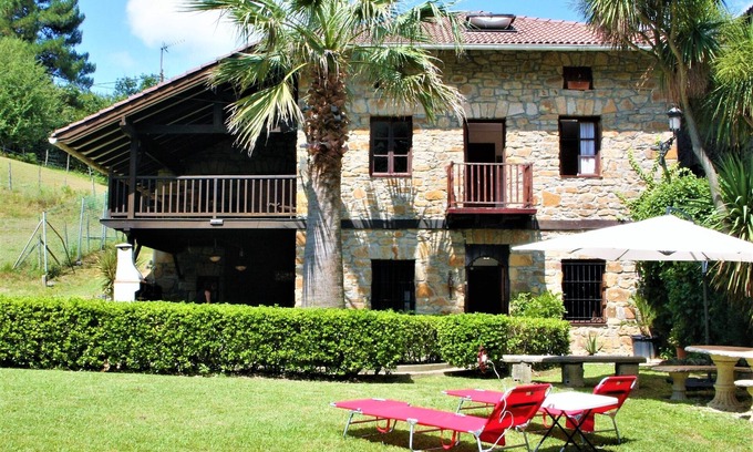 Uribarri Villa | Cottage (full rental) Caserío Urikosolo for 8 people