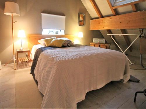 Saint-Quirin House | Cottage in Saint-Quirin by Lake & Town