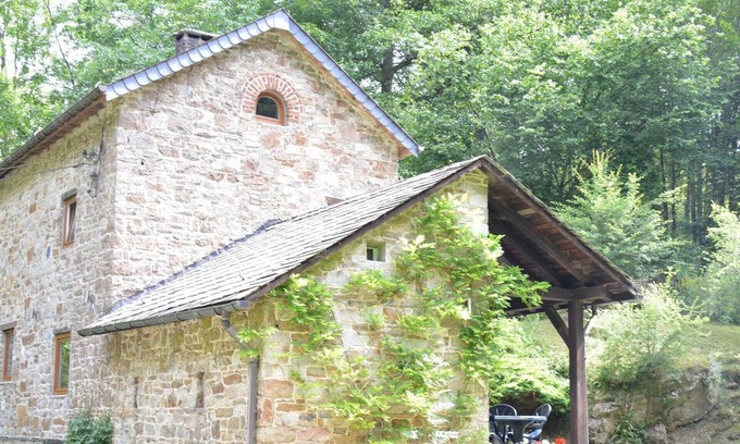 Harre Cottage | Cottage in the heart of the Ardennes woods with garden