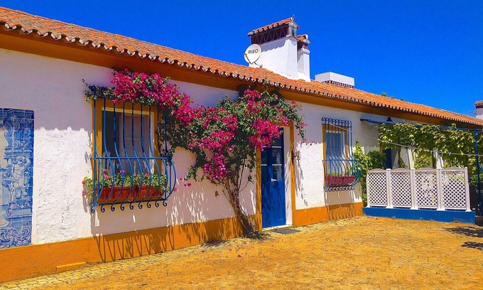 Portalegre Villa | Cottage - where the soul lives in perfect harmony with nature.