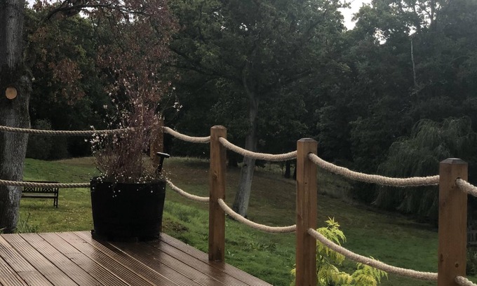 Farnham Apartment | Cottage with heated indoor pool & tennis court - 2142