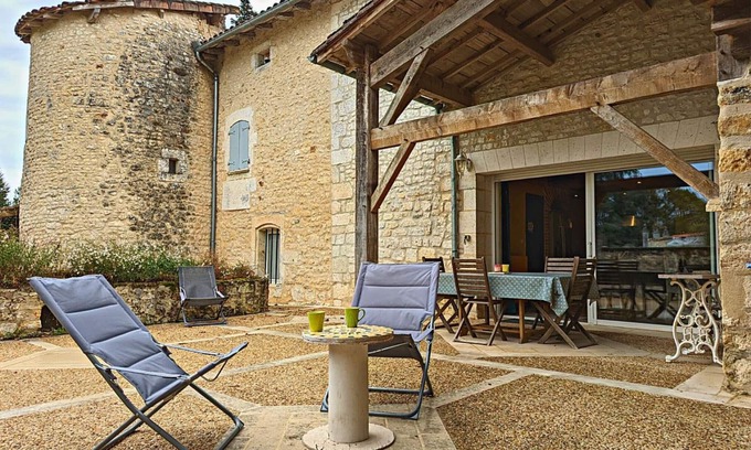 Charras Cottage | Cottage with Heated Pool, Jacuzzi and Private Garden