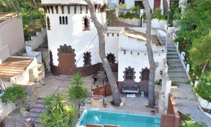 Yecla House | Country House 'Casa Rural El Castillico' with Mountain View, Private Pool and Wi-Fi