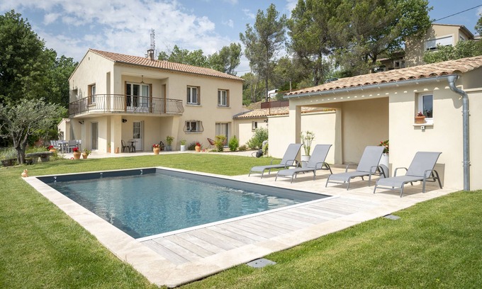 Vaison-la-Romaine House | Country house* with swimming pool, 2 minutes from shops.