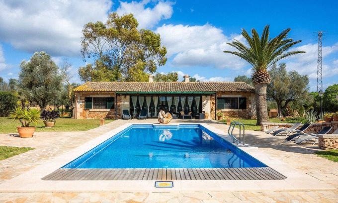 Campos Villa | Country House 'La Paloma De Sa Torre Marina' with Pool and Air Conditioning