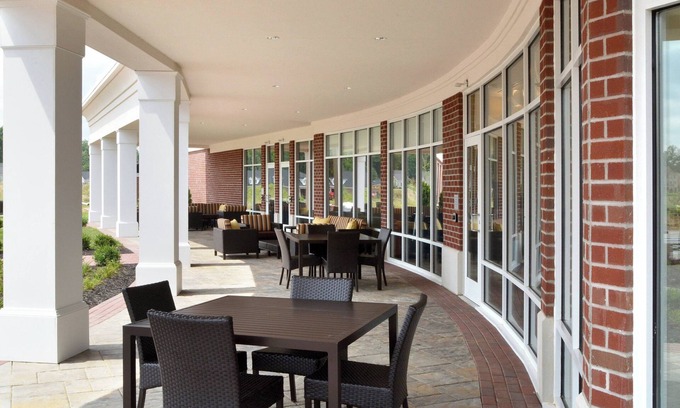 Canfield Hotel | Courtyard by Marriott Youngstown Canfield