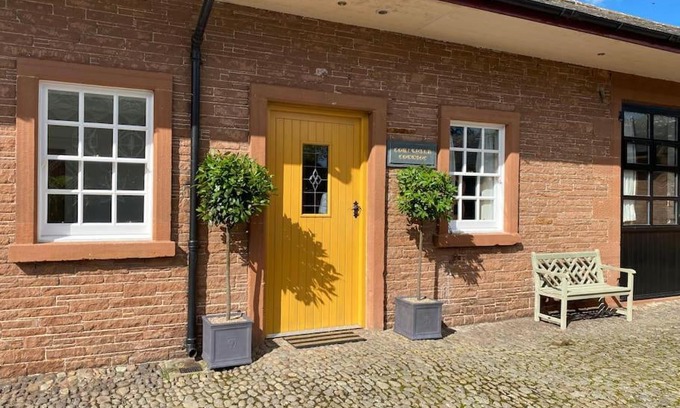 Lochmaben House | Courtyard Cottage