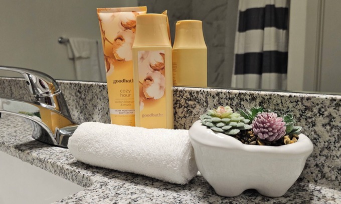 Lithia Springs Apartment | Cozy 1-bedroom apartment in charming Lithia Springs with WiFi and fitness room.