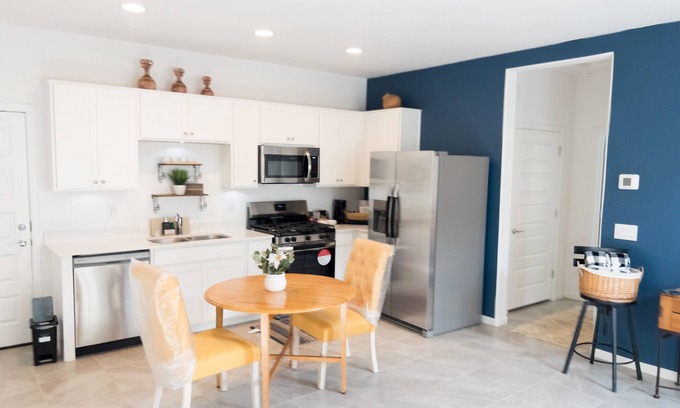 Avondale Apartment | Cozy 1-Bedroom Getaway with 2 Comfy Beds – Perfect for Relaxation!