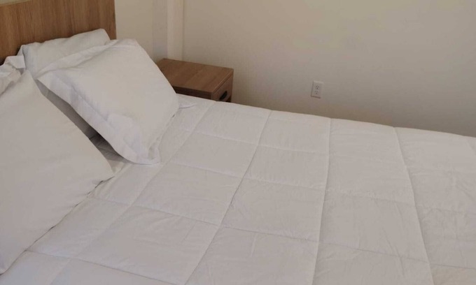 Downtown Hartford Apartment | Cozy 1bedroom Apt Loft Style in welcoming Hartford with WiFi, AC, Elevator