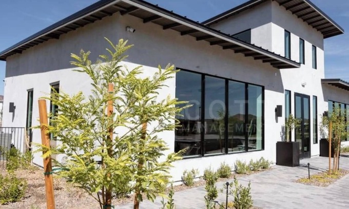 Sonoran Foothills Condo | Cozy 2-bedroom condo with AC, WiFi minutes to TSMC