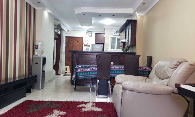Giza Apartment | Cozy 2-bedroom apartment with WiFi, AC in awesome Giza Governorate