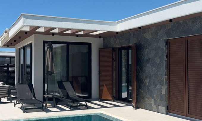 Utjeha House | Cozy accommodation with stunning sea views and everything around is incomparable to see.