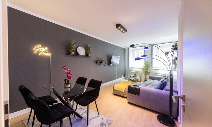 Altstadt Apartment | Cozy accommodation near Speicherstadt, Elbphilharmonie & Miniatur Wunderland