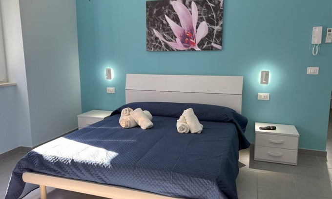 Paola Apartment | Cozy and modern apartment a stone's throw from the sea