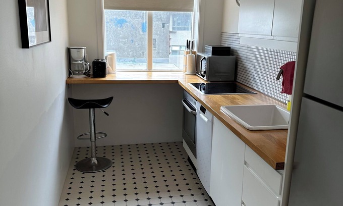 Vesturbær Apartment | Cozy central apartment in a perfect location