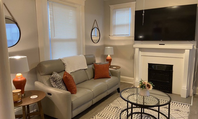 East Price Hill House | Cozy Cincinnati Home Located Just Minutes from Downtown, Stadiums, and More!