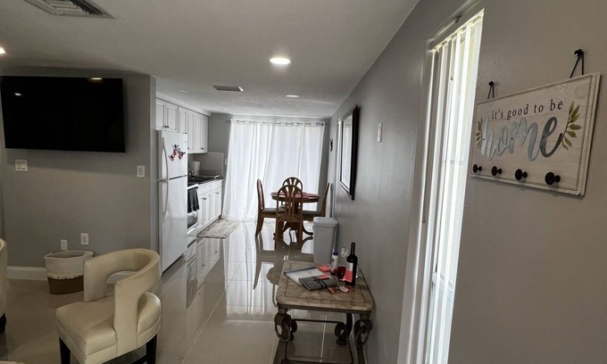 Jasmine Estates Apartment | Cozy,comfy and clean 2 bedroom/one bath apartment