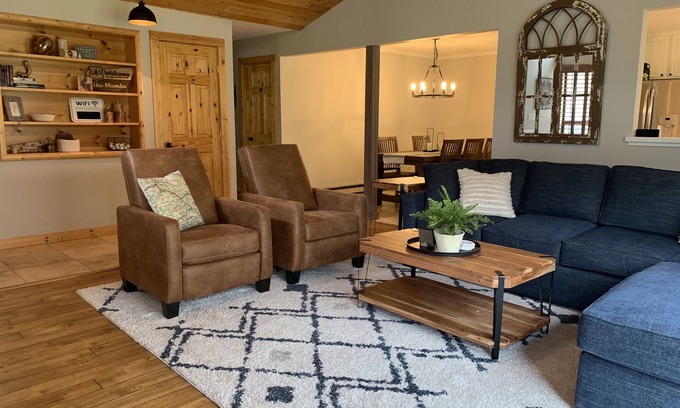 Plumas Eureka Estates Condo | Cozy Condo on the 4th Fairway of Plumas Pines Golf Course