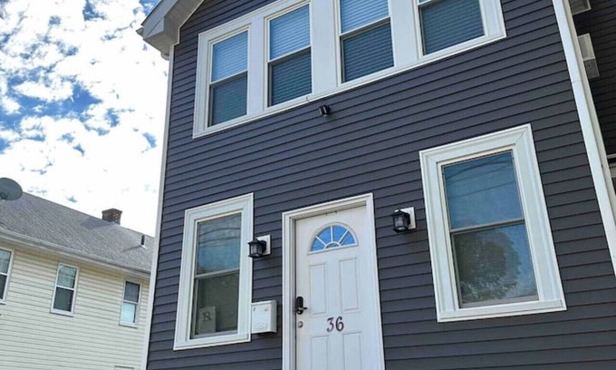 West Street - River Street Apartment | *Cozy, Convenient Boston. Indulge, you deserve it*