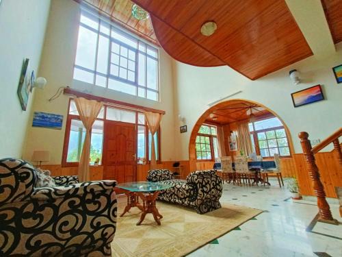 Manali Ski Chalet | Cozy cottage in Haripur Manali by Serene Homes