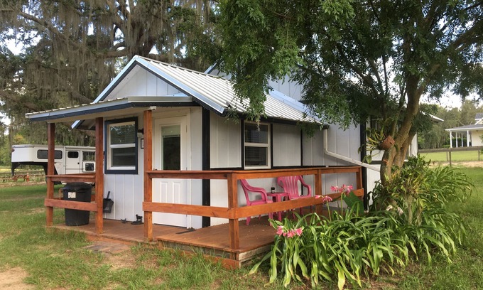 Brooksville Cabin | Cozy Cowboy Cottage at Spotted Dance Ranch