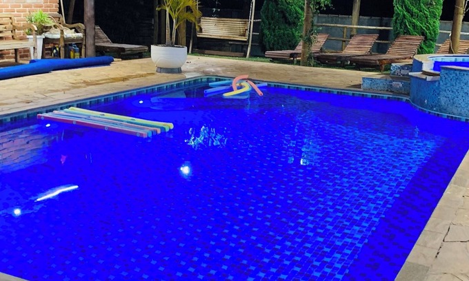 Portao House | Cozy farmhouse in Atibaia, gated community with concierge, pet friendly