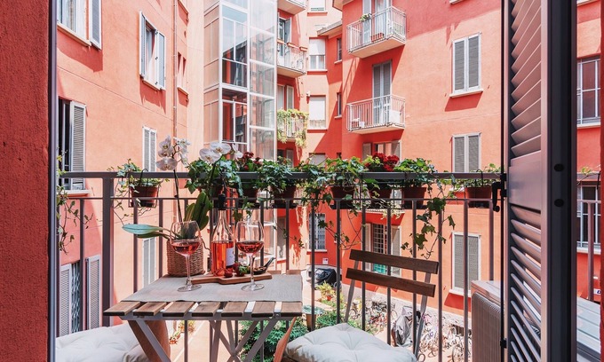 De Angeli Apartment | Cozy flat in the heart of Milan