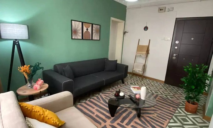 Uskudar Apartment | COZY FLAT STEPS AWAY FROM ISTANBUL BOSPHORUSn