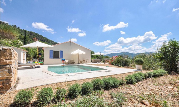 Bargemon House | Cozy Home In Bargemon With Wifi