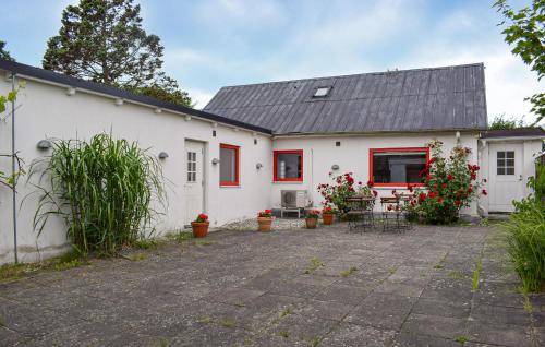 Smygehamn House | Cozy Home In Smygehamn With Wifi