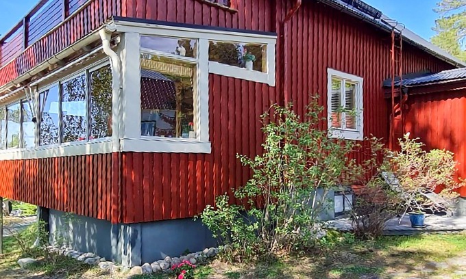 Vindeln Municipality House | Cozy home in Storsävarträsk with sauna
