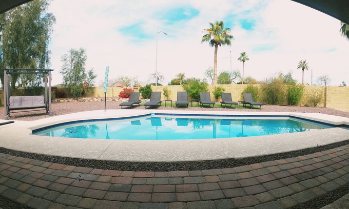 Deer Valley House | Cozy Home with Private Pool, Great Patio & Putting Green – The Ultimate Getaway!