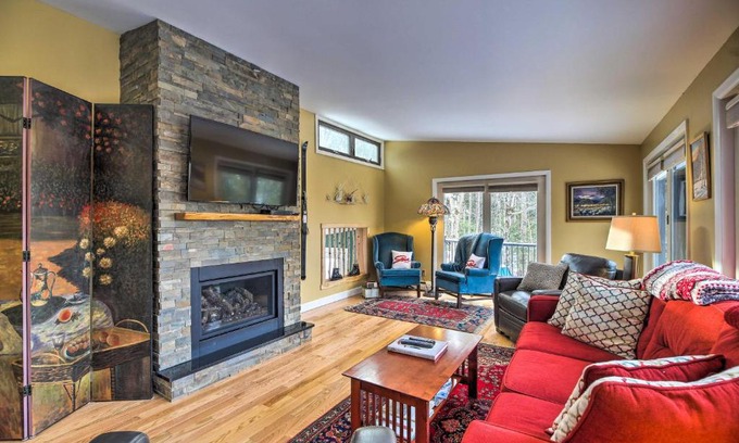 Stowe Area House | Cozy Home with Sauna Mins to Stowe Mountain Resort