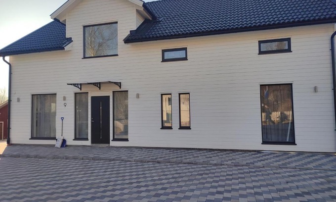 Upplands Vasby Municipality Bed & Breakfast | Cozy house with amazing location close both to the city and nature