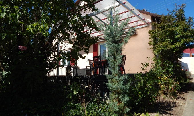 Ehekirchen Cottage | Cozy little house in the countryside