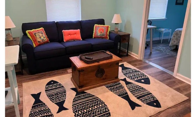 Cheriton Apartment | Cozy Mermaid Hideaway