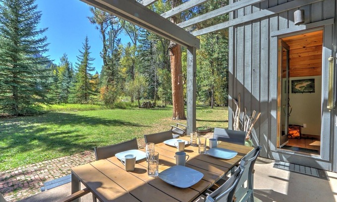 Redstone Cabin | Cozy Mountain Cabin Situated On Crystal River! Fly Fisherman's Dream!