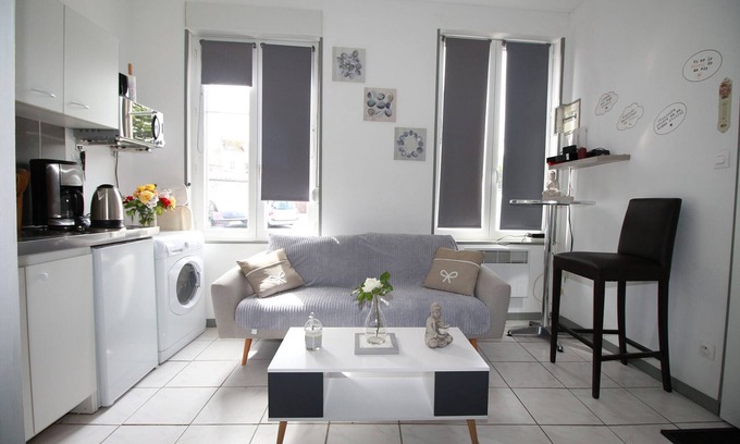 La Fere Apartment | Cozy place la fere 02