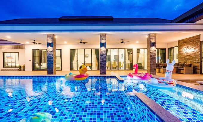 Cha-am House | Cozy Pool Villa .