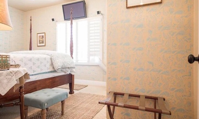 Las Vegas House | Cozy Private Suite