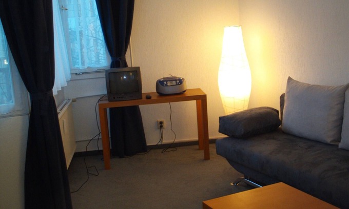 West Berlin Centre Apartment | Cozy quiet apartment with balcony centrally stored