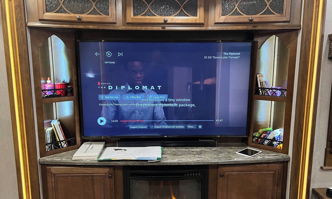 Mexia House | Cozy RV with AC and WiFi in charming Mexia.